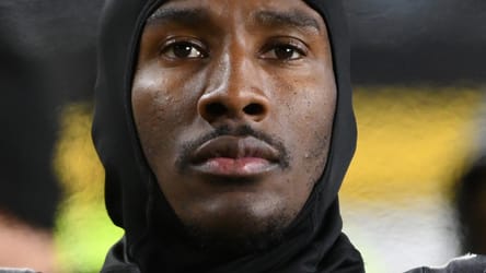 indianapolis colts sign levi wallace