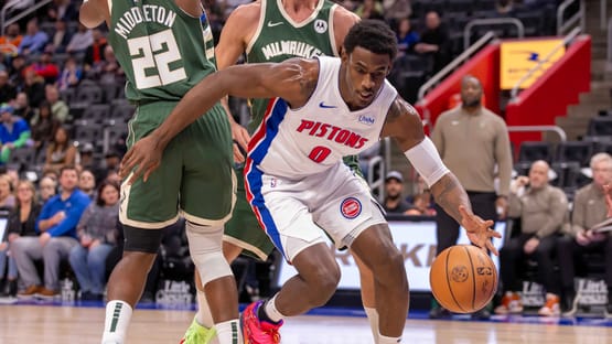 NBA: Milwaukee Bucks at Detroit Pistons