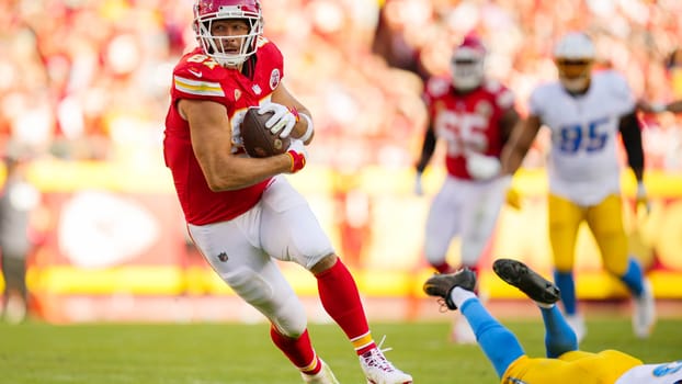 NFL: Los Angeles Chargers at Kansas City Chiefs