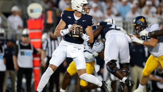 NCAA Football: West Virginia at Penn State