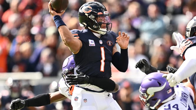 NFL: Minnesota Vikings at Chicago Bears