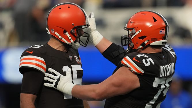 NFL: Cleveland Browns at Los Angeles Rams