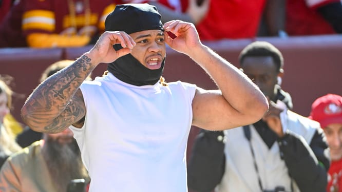 washington commanders sign javon kinlaw