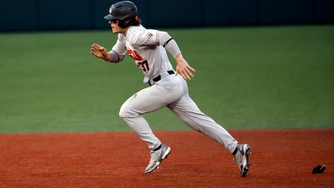 NCAA Baseball: Corvallis Super Regional-Auburn at Oregon State