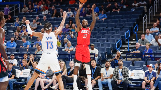 NBA: Preseason-Houston Rockets at Oklahoma City Thunder