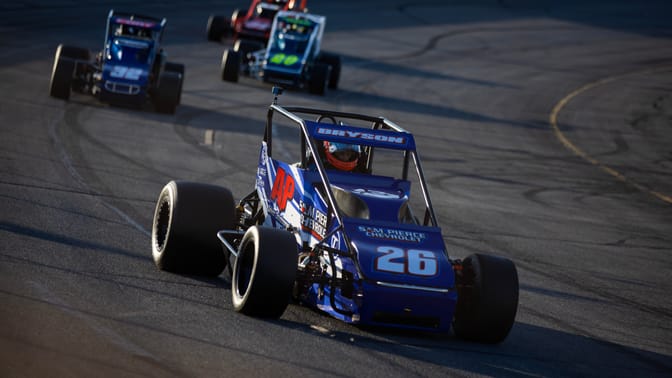 Racing: Carb Night Classic