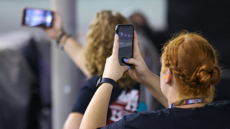 NASCAR: Bass Pro Shops Night Race