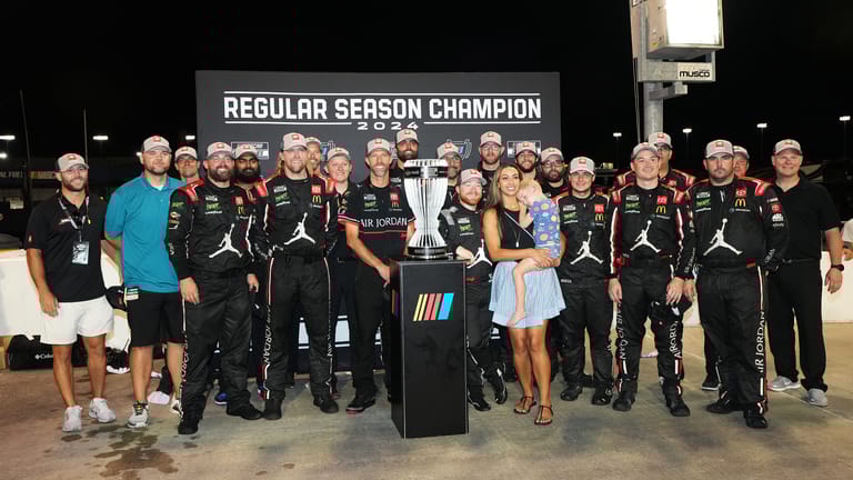 NASCAR: Cook Out Southern 500