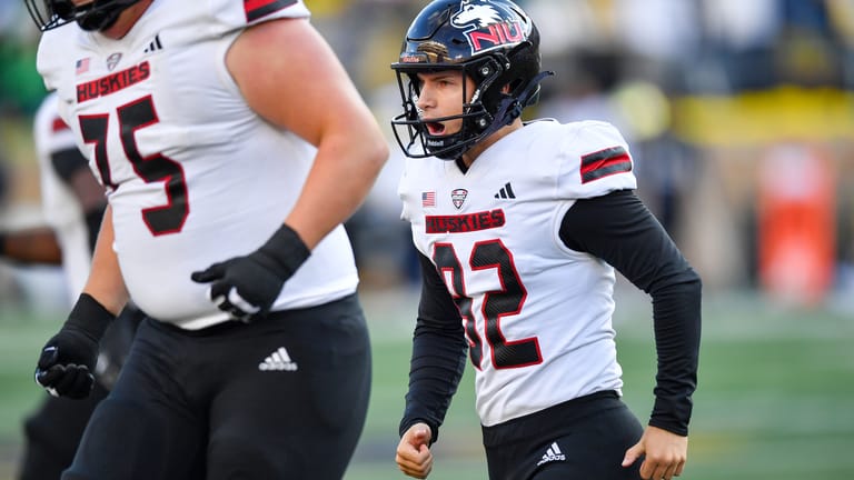NCAA Football: Northern Illinois at Notre Dame