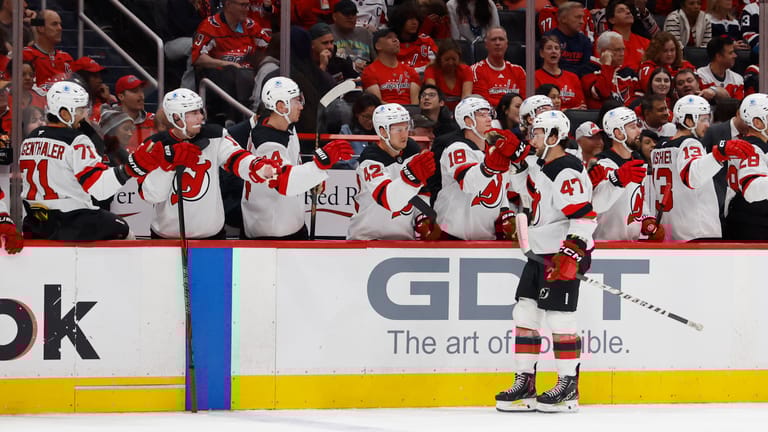 NHL: New Jersey Devils at Washington Capitals