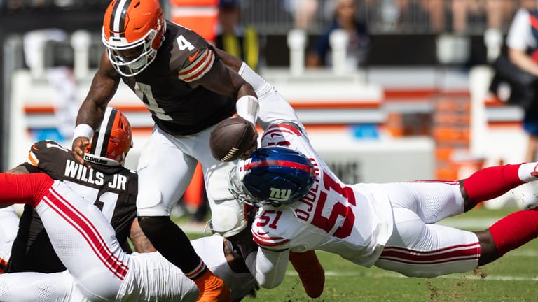 Atlanta Falcons, Azeez Ojulari