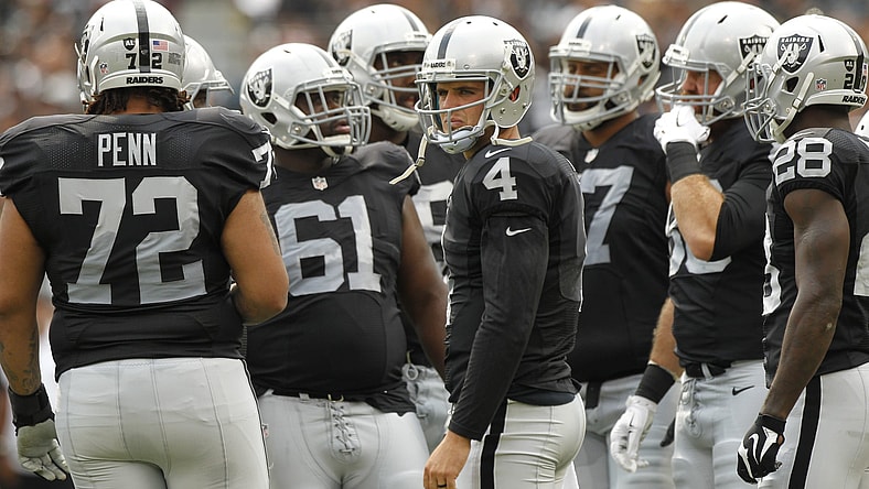 Derek Carr and the Raiders are in danger of being upset in NFL Week 9