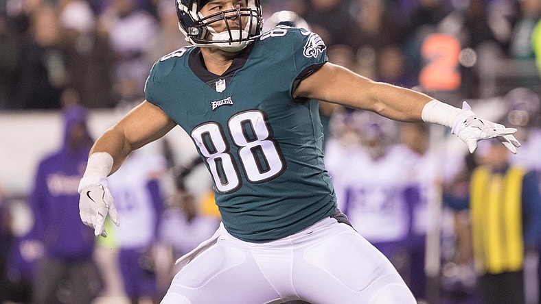 Trey Burton is one of the underrated NFL playmakers who will shine in 2018