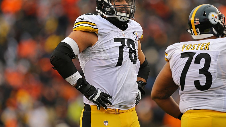 NFL free agents: Alejandro Villanueva