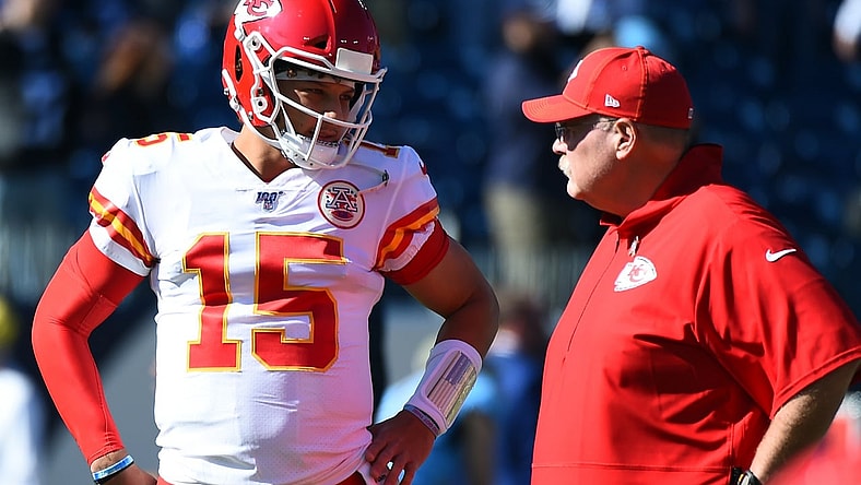 Andy Reid and Patrick Mahomes during a game against the Titans