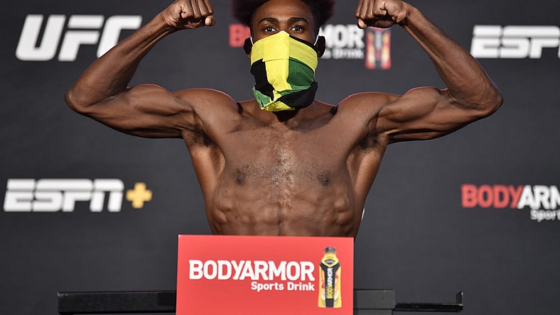 Aljamain Sterling UFC 250