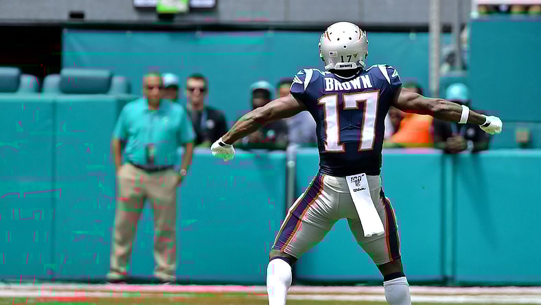 NFL wide receiver Antonio Brown celebrates