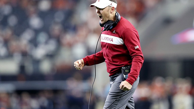Oklahoma Sooners football coach Lincoln Riley