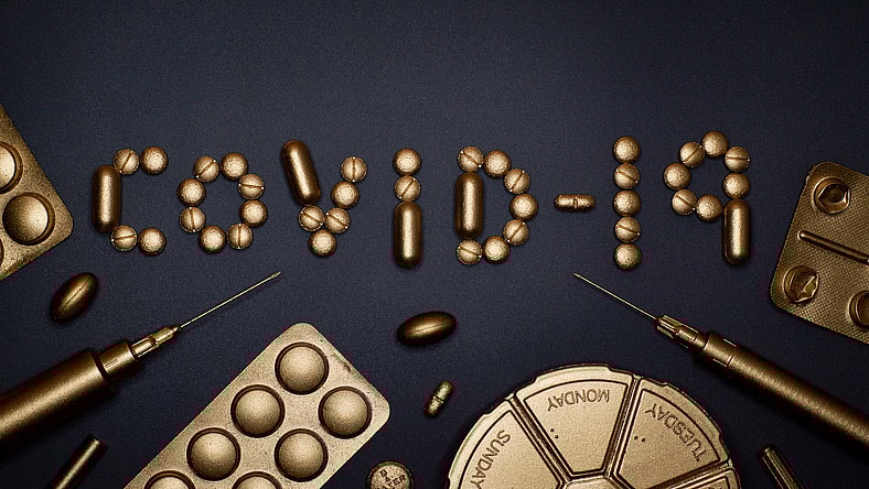 NFL spending a fortune on COVID-19 testing in 2020. Miguel A. Padrinan/Pixabay