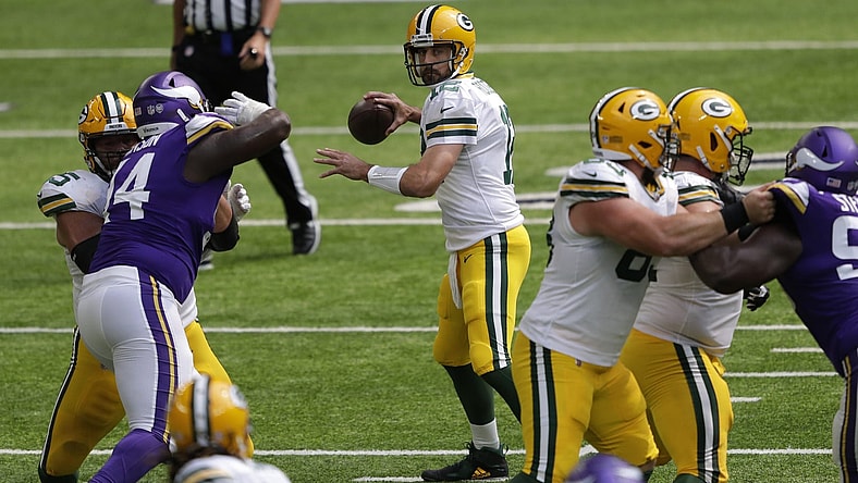 Packers' Aaron Rodgers against Vikings