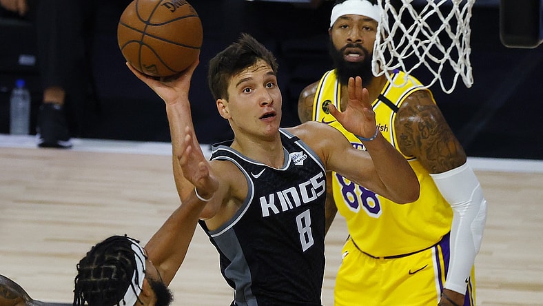 Los Angeles Lakers rumors: JaVale McGee odd man out?