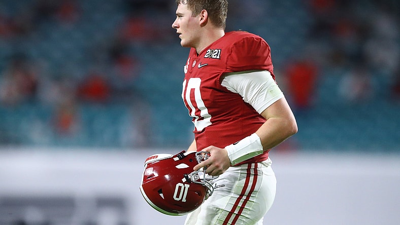 New Orleans Saints trade up for Mac Jones