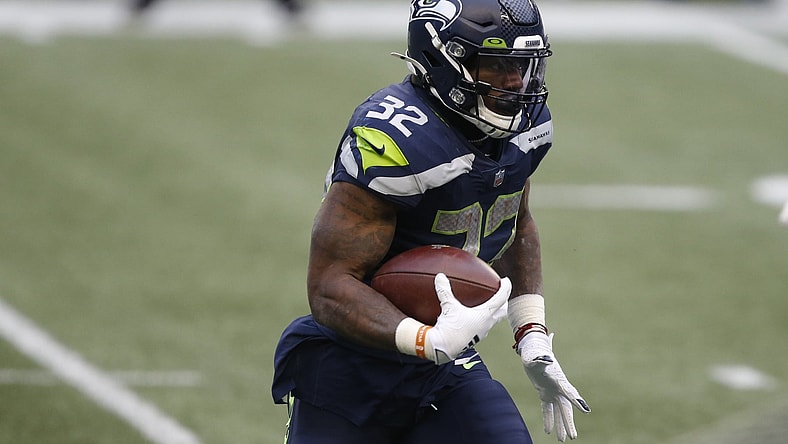 Seattle Seahawks keep Chris Carson: 2 moves team should make next