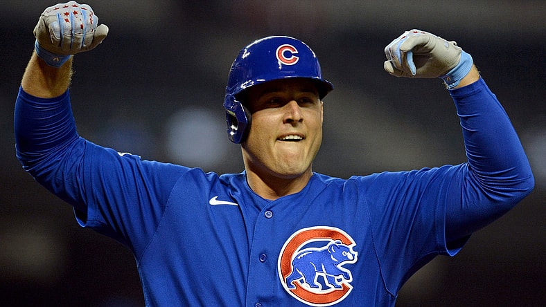 New York Yankees acquire Anthony Rizzo in trade with Chicago Cubs