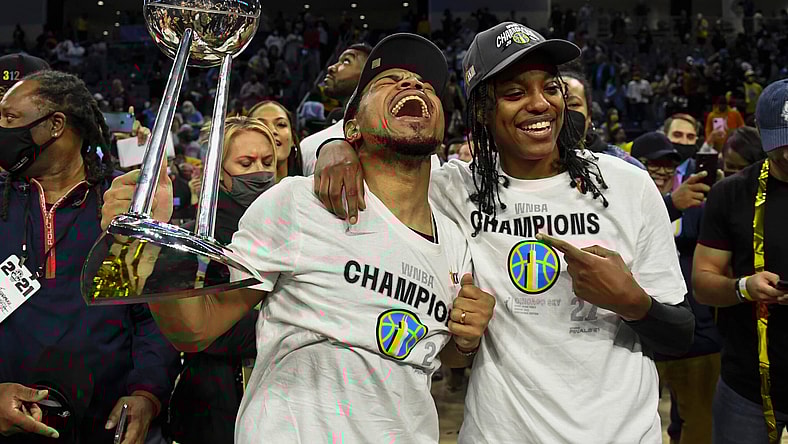 WNBA: Finals-Phoenix Mercury at Chicago Sky