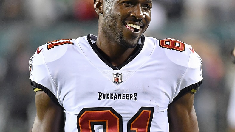 Buccaneers-WR-Antonio-Brown
