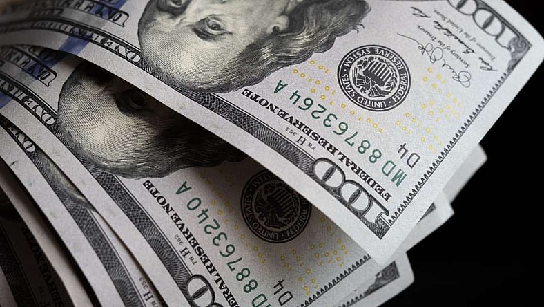 Las Vegas raiders salary cap Moe Moton