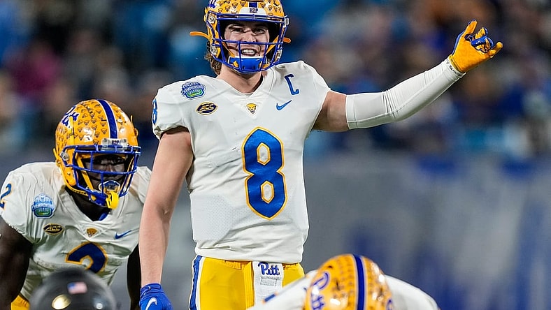 Pittsburgh-Kenny-Pickett