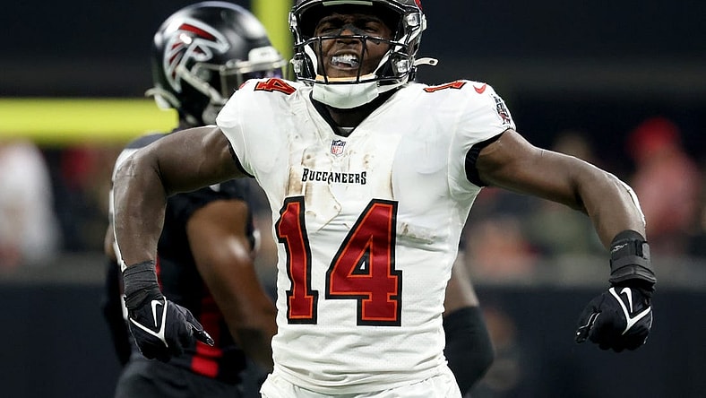 Dec 5, 2021; Atlanta, Georgia, USA; Tampa Bay Buccaneers wide receiver Chris Godwin (14) reacts after making a catch during the fist quarter against the Atlanta Falcons at Mercedes-Benz Stadium. Mandatory Credit: Jason Getz-USA TODAY Sports