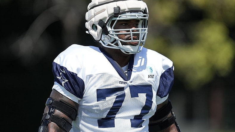 Tyron Smith injured reserve