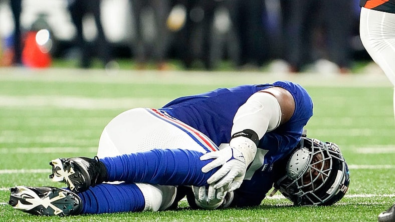 New York Giants defensive end Kayvon Thibodeaux (5) goes down during a preseason game against the Cincinnati Bengals at MetLife Stadium on August 21, 2022, in East Rutherford.

Nfl Ny Giants Preseason Game Vs Bengals Bengals At Giants