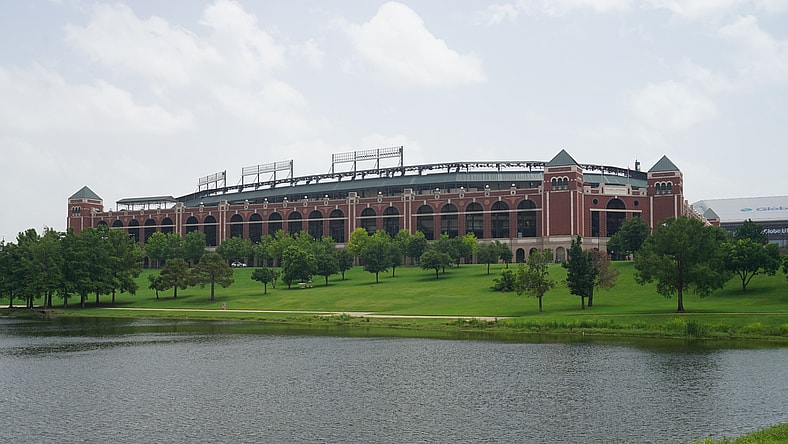 XFL, football, soccer