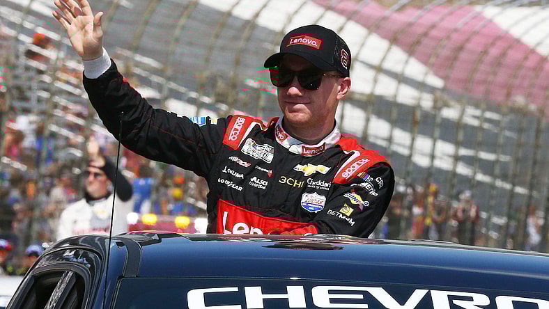 NASCAR: Autotrader EchoPark Automotive 500