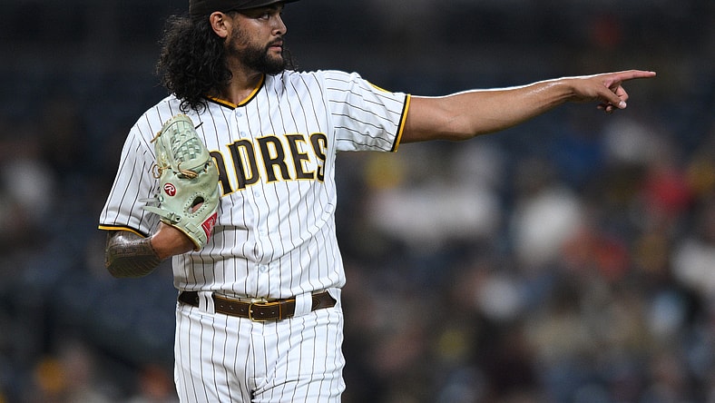 MLB: San Francisco Giants at San Diego Padres
