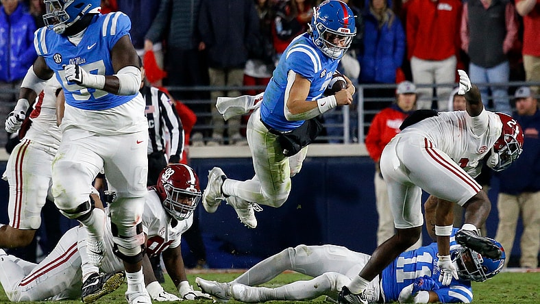 NCAA Football: Alabama at Mississippi