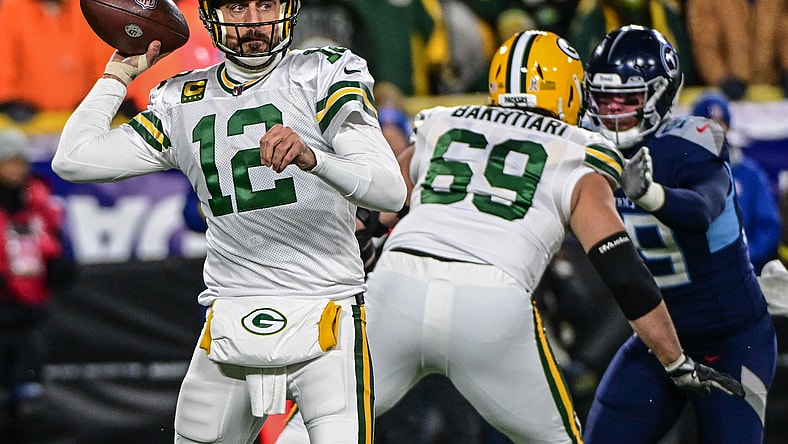 NFL: Tennessee Titans at Green Bay Packers