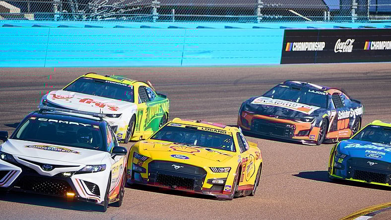 Syndication: Arizona Republic and NASCAR