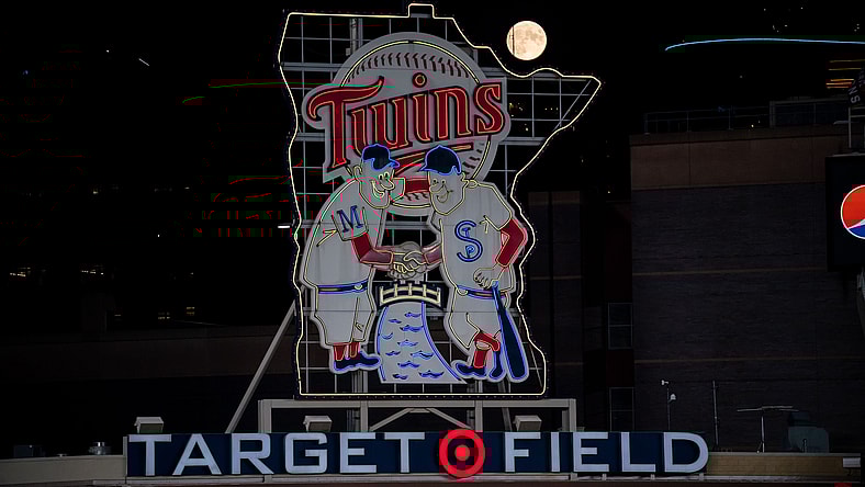 MLB: Chicago White Sox at Minnesota Twins