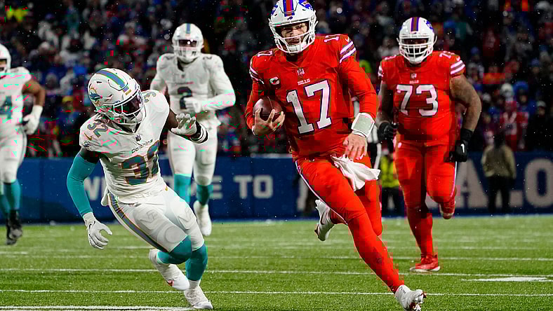 NFL: Miami Dolphins at Buffalo Bills
