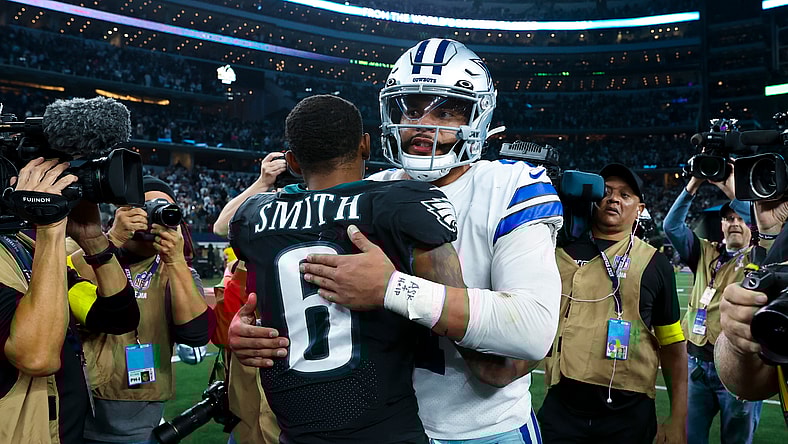 NFL: Philadelphia Eagles at Dallas Cowboys