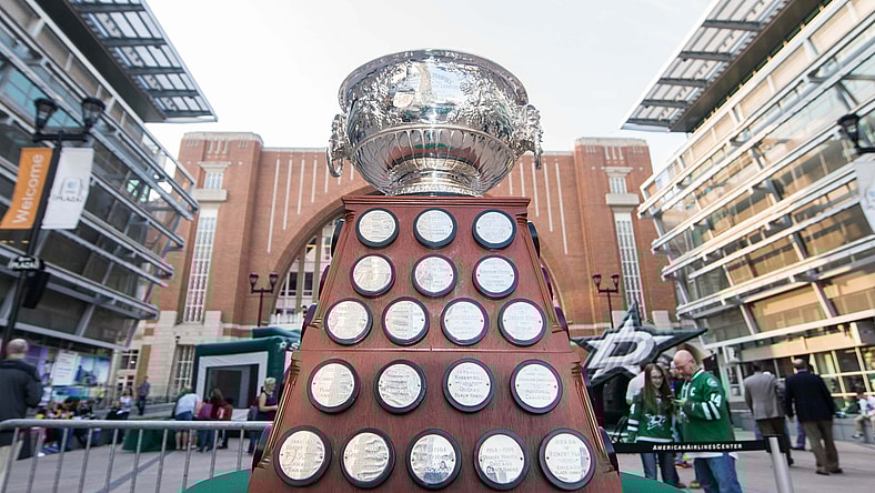 NHL: Pittsburgh Penguins at Dallas Stars
