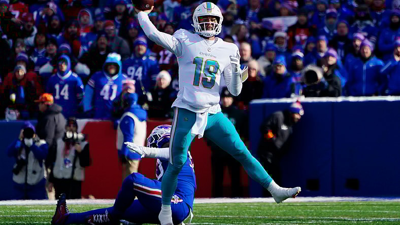 nfl wild card qb performances: skylar thompson, miami dolphins