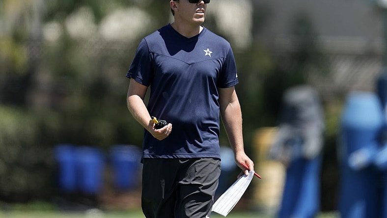 Aug 18, 2022; Costa Mesa, CA, USA; Dallas Cowboys offensive coordinator Kellen Moore during joint practice against the Los Angeles Chargers at Jack Hammett Sports Complex. Mandatory Credit: Kirby Lee-USA TODAY Sports