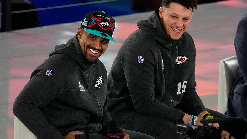 jalen hurts, patrick mahomes