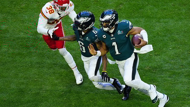 jalen hurts contract extension