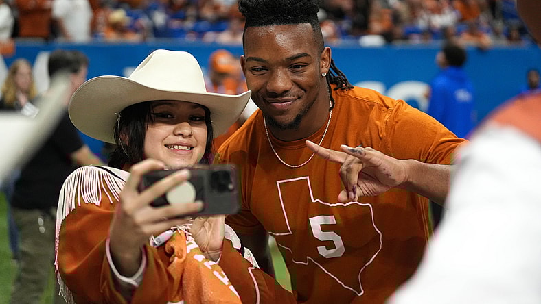 2023 nfl draft storylines: bijan robinson landing spots